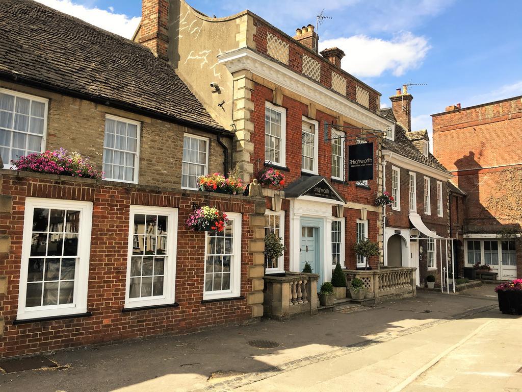 The Highworth Hotel Суиндон Экстерьер фото