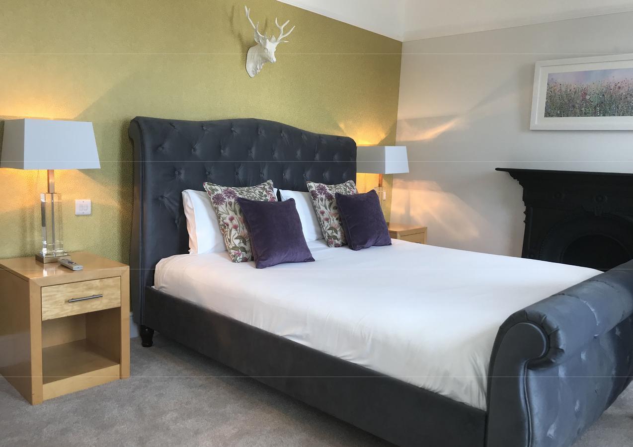 The Highworth Hotel Суиндон Экстерьер фото