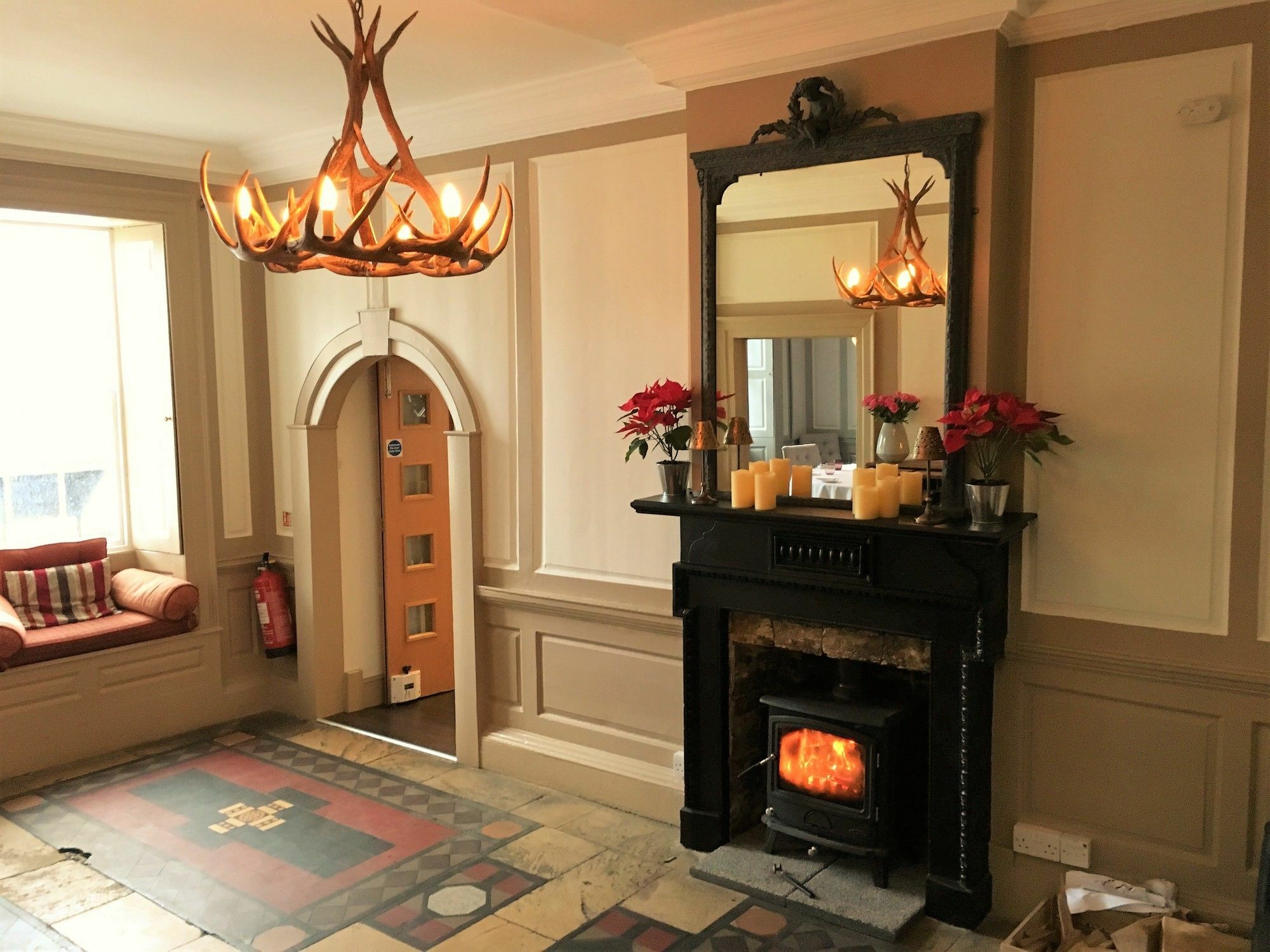 The Highworth Hotel Суиндон Экстерьер фото